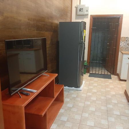 Jrs Apartments 乔治敦 外观 照片