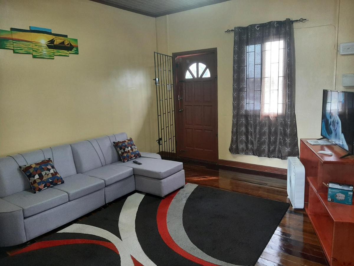 Jrs Apartments 乔治敦 外观 照片